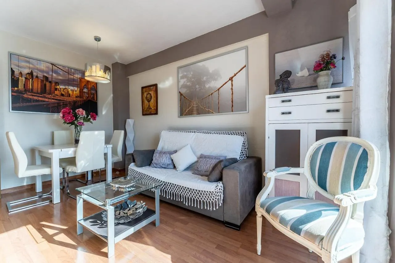 Apartamento Playa 5 Primera Linea フエンヒロラ アパート