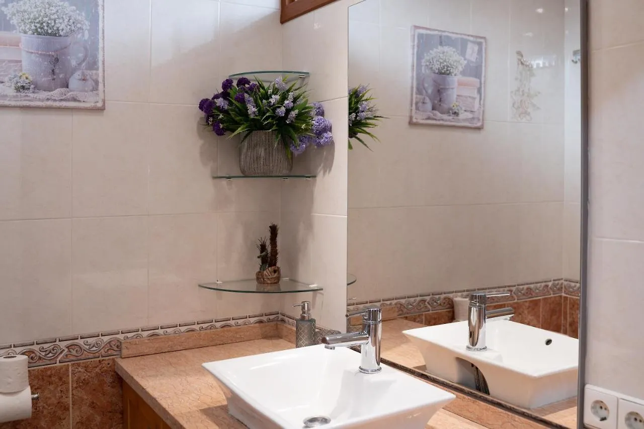 Apartamento Playa 5 Primera Linea フエンヒロラ アパート